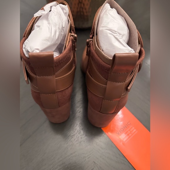 VIONIC Tenley Women's Mid Shaft Ankle Boot - Picture 7 of 13